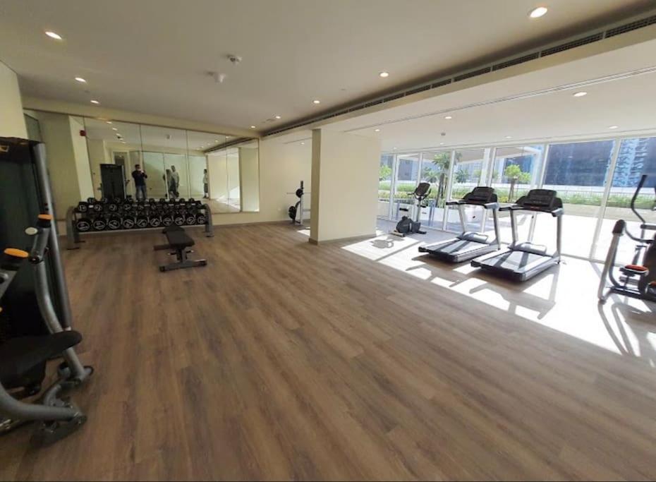 New Luxury Modern Canal View. Apartamento Dubai Exterior foto