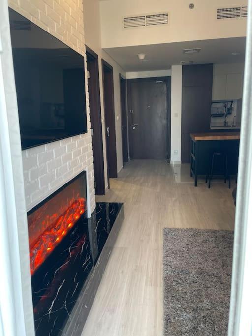 New Luxury Modern Canal View. Apartamento Dubai Exterior foto